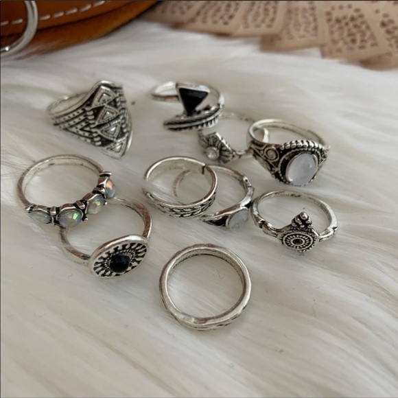 NWT | Boho Rings Set - Picture 4 of 6